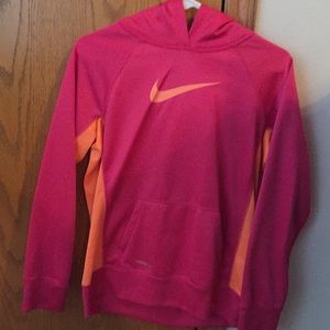YOUTH Nike sweatshirt!